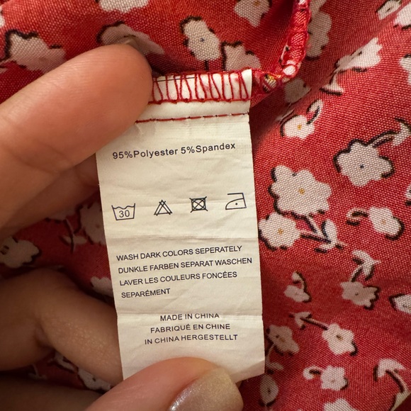 Red Floral Maxi Skirt Elastic Waist Flowy Boho Casual Size S - Picture 5 of 5